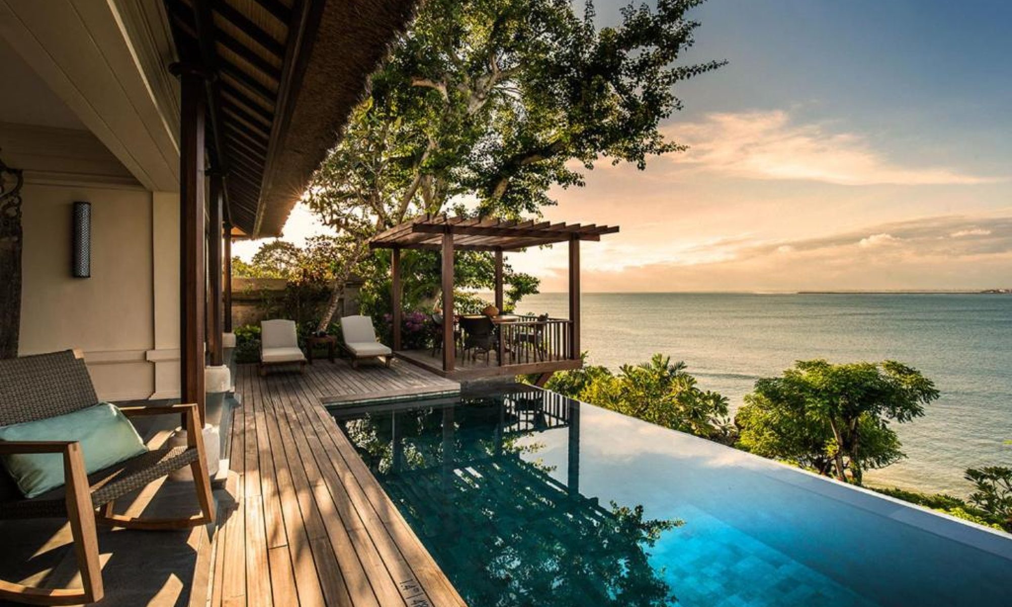 Four-Seasons-Resort-Bali-at-Jimbaran-Bay.jpg